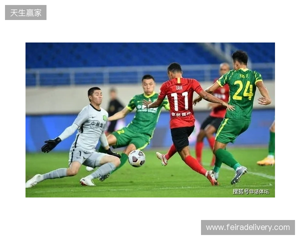 半场-国安0-0蓉城 王子铭包抄踢空失空门 韦世豪报复性铲球染黄 半场-国安0-0蓉城 王子铭包抄踢空失空门 韦世豪报复性铲球染黄